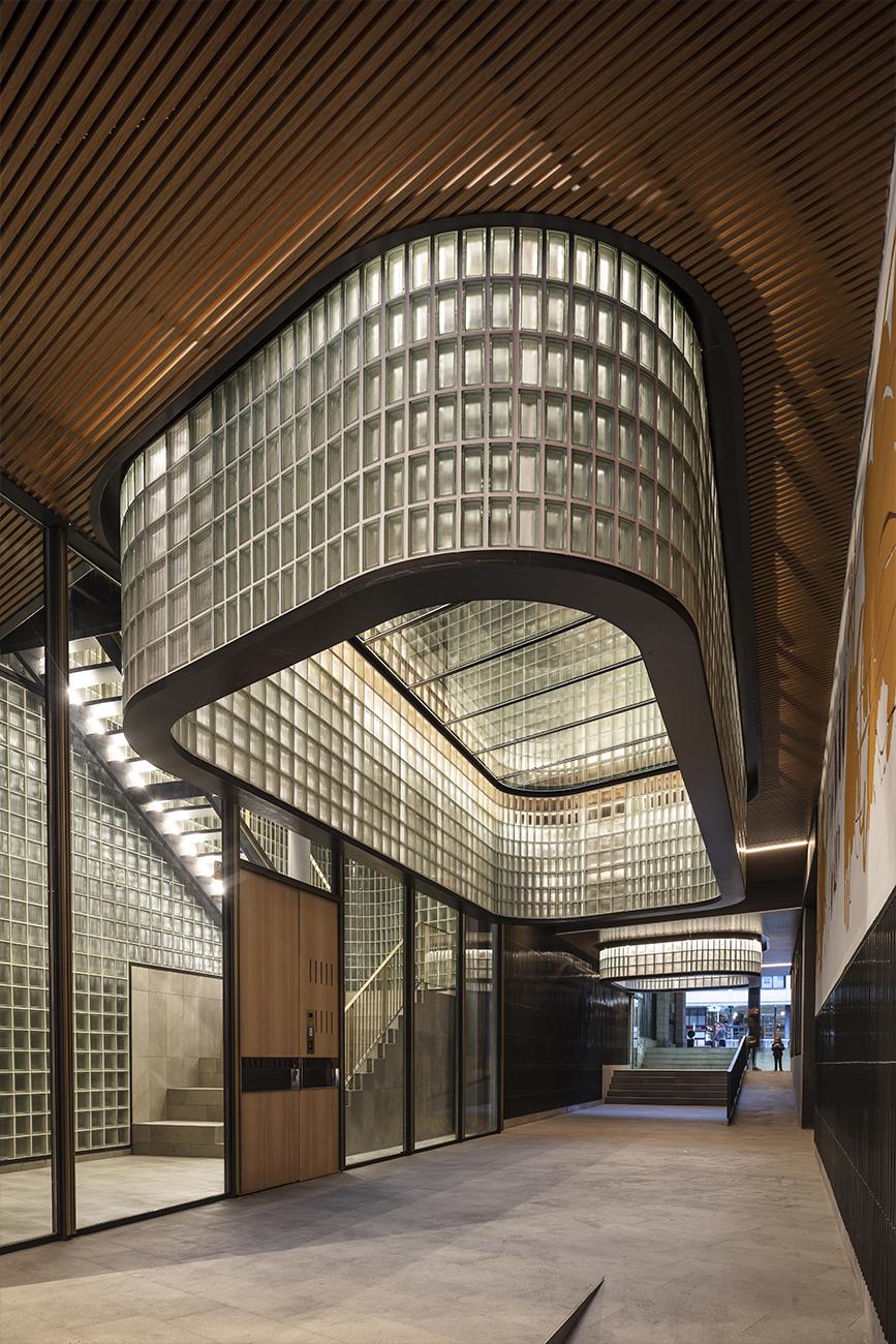 APARTMENT COMPLEX CALLE SANTA CLARA